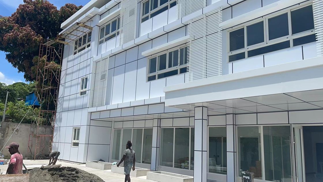 Ηχομονωτική οροφή Villa Πολυώροφη φωτεινή χάλυβα οίκος για νοσοκομείο